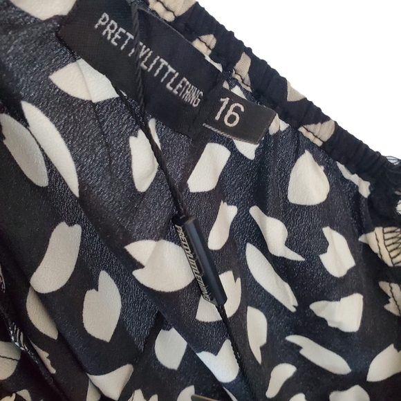 Pretty Little Thing Black White Seed Print Bow Tie Detail Sideslit Bodycon Dress - Picture 8 of 9